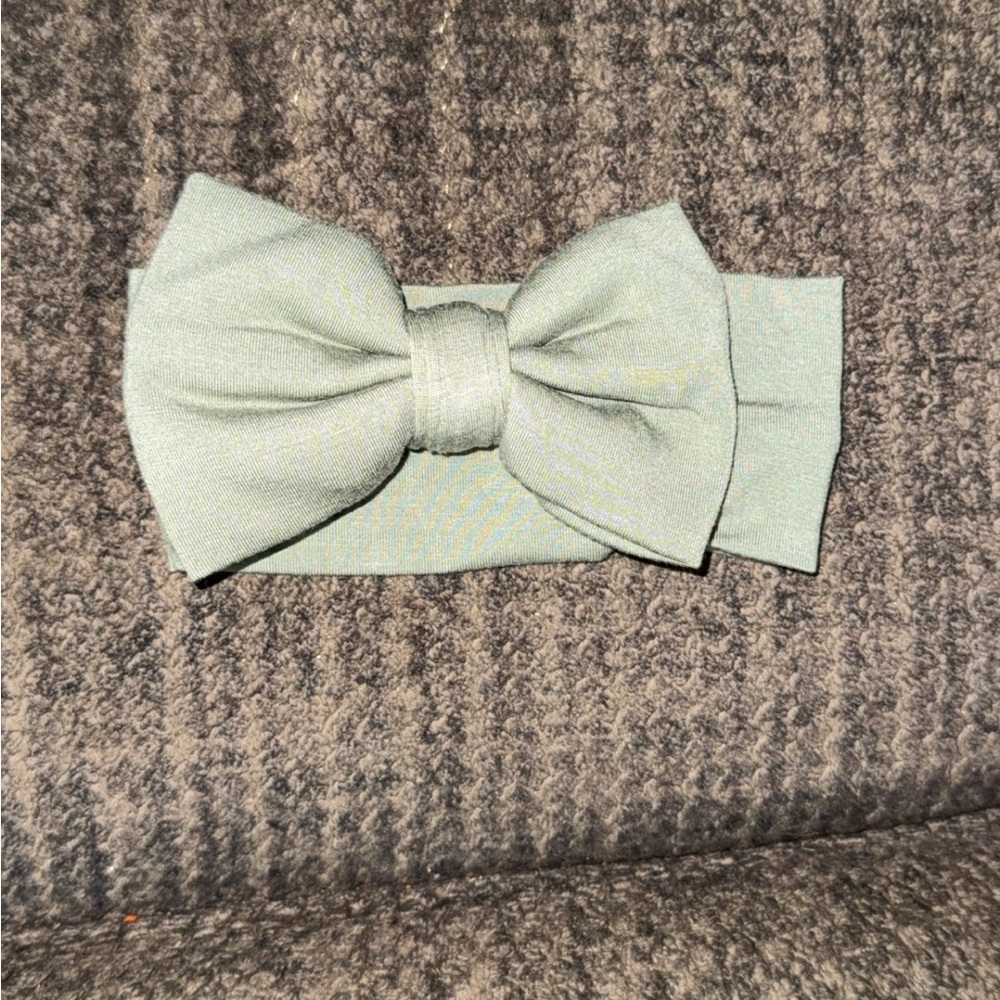 Moss LS bow